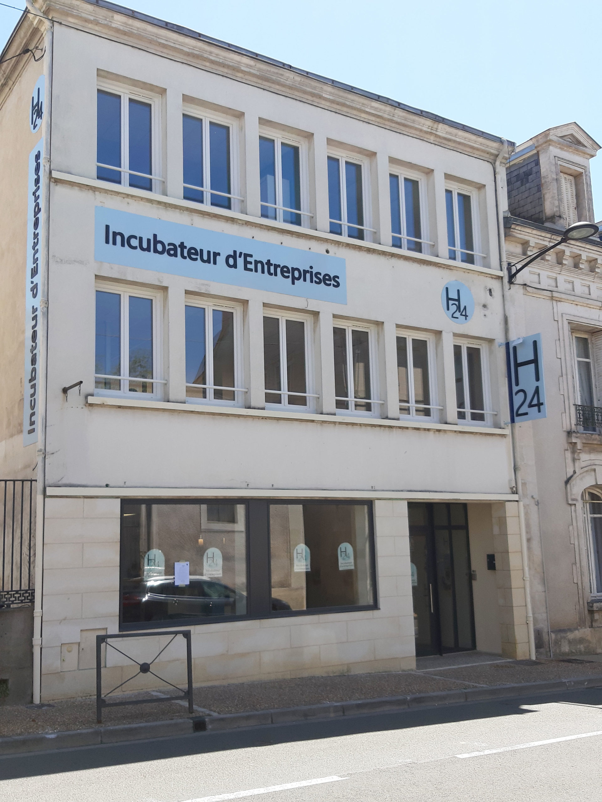 Incubateur d&rsquo;entreprises H24